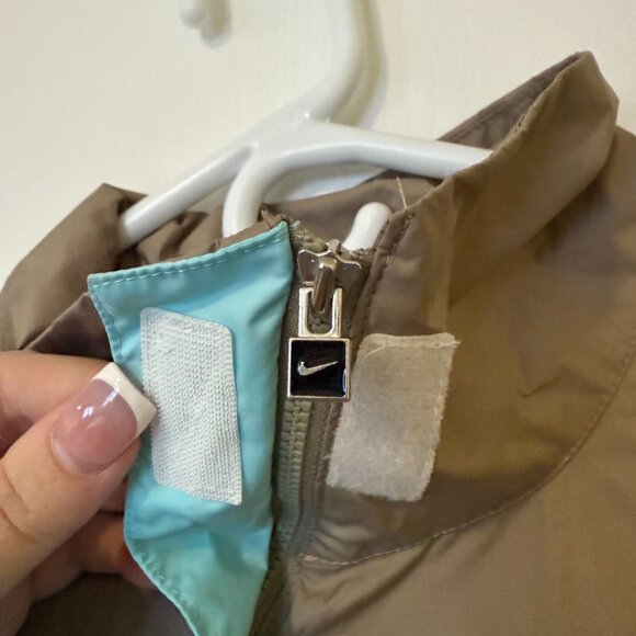 Nike windbreaker tri color - Picture 2 of 4